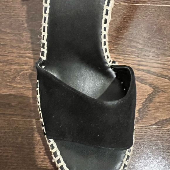 Vince Camuto Bendsen Wedge Size 8 NEW IN BOX - Picture 5 of 5